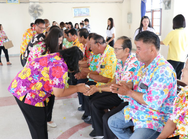 ร่วมประชุมเครือข่ายสหกรณ์/กลุ่มเกษตรกรในจังหวัดสุพรรณบุรี ... พารามิเตอร์รูปภาพ 53