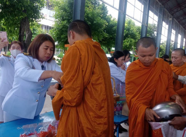 ร่วมกิจกรรมเฉลิมพระเกียรติสมเด็จพระนางเจ้า ฯ พระบรมราชินี พารามิเตอร์รูปภาพ 5