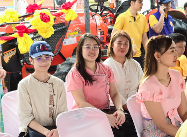 ร่วมพิธีเปิดงานประเพณีแห่เทียนพรรษาจังหวัดสุพรรณบุรี ... พารามิเตอร์รูปภาพ 3