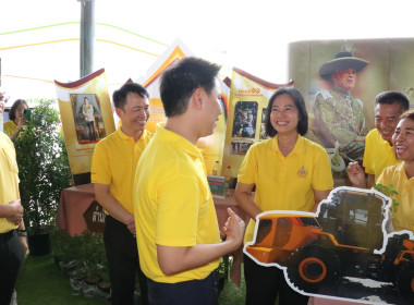 ร่วมพิธีเปิดงาน “เกษตรรวมใจภักดิ์ รักในหลวง ... พารามิเตอร์รูปภาพ 27