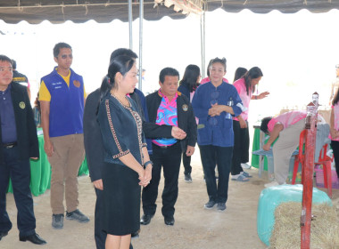 ร่วมพิธีเปิดกิจกรรมการประกวดกระบือ ... พารามิเตอร์รูปภาพ 21