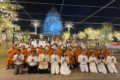 ร่วมพิธีเจริญพระพุทธมนต์มหาสมัยสูตร ครั้งยิ่งใหญ่ พระสงฆ์ ... พารามิเตอร์รูปภาพ 1