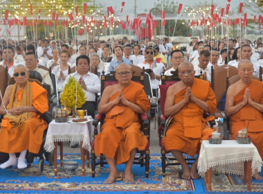 ร่วมพิธีเจริญพระพุทธมนต์มหาสมัยสูตร ครั้งยิ่งใหญ่ พระสงฆ์ ... พารามิเตอร์รูปภาพ 3