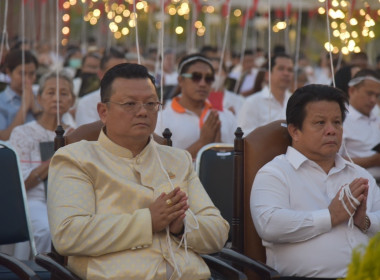 ร่วมพิธีเจริญพระพุทธมนต์มหาสมัยสูตร ครั้งยิ่งใหญ่ พระสงฆ์ ... พารามิเตอร์รูปภาพ 4