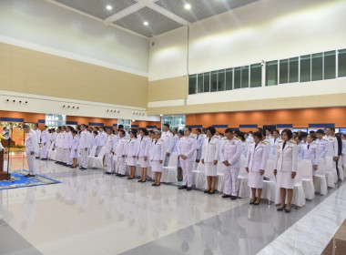 ร่วมพิธีวางพานพุ่มถวายราชสักการะ เนื่องในวัน ... พารามิเตอร์รูปภาพ 5