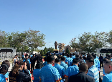 ร่วมพิธีวางพวงดอกไม้และบำเพ็ญกุศลเพื่อระลึกถึงเกียรติคุณ ... พารามิเตอร์รูปภาพ 3