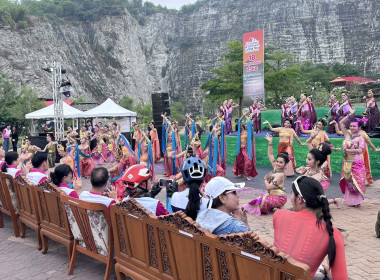 ร่วมพิธีเปิดกิจกรรม “ปั่นชมศิลป์ ถิ่นทวารวดี” พารามิเตอร์รูปภาพ 4