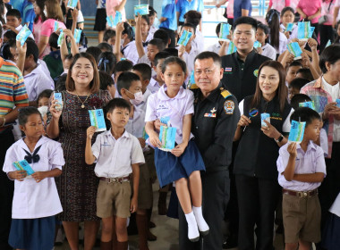 เปิดกิจกรรม Kick off โครงการอาหารเสริม (นม) โรงเรียน ... พารามิเตอร์รูปภาพ 12