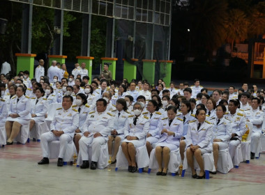 ร่วมพิธีถวายเครื่องราชสักการะและวางพานพุ่ม ... พารามิเตอร์รูปภาพ 4