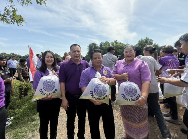 ร่วมพิธีปล่อยพันธุ์สัตว์น้ำ เนื่องในวันเฉลิมพระชนมพรรษา ... พารามิเตอร์รูปภาพ 11