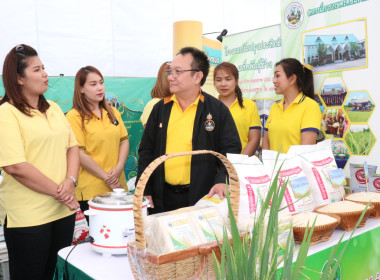 รัฐมนตรีช่วยว่าการกระทรวงเกษตรและสหกรณ์เปิดโครงการจัดงานถ่ายทอดเทคโนโลยี (Field Day) ... พารามิเตอร์รูปภาพ 30