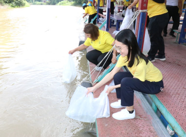จัดกิจกรรมจิตอาสาบำเพ็ญสาธารณประโยชน์เฉลิมพระเกียรติสมเด็จพระนางเจ้า ฯ พระบรมราชินี ... พารามิเตอร์รูปภาพ 24