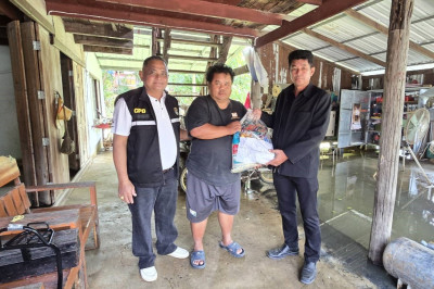 ลงพื้นที่แจกสิ่งของอุปโภคบริโภคให้กับสมาชิกสหกรณ์การเกษตรสองพี่น้อง จำกัด ... พารามิเตอร์รูปภาพ 1