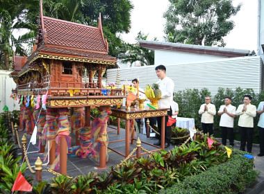 ร่วมทำบุญและไหว้สักการะสิ่งศักดิ์สิทธิ์ประจำกรมส่งเสริมสหกรณ์ เนื่องในโอกาสวันขึ้นปีใหม่ 2569 ... พารามิเตอร์รูปภาพ 2