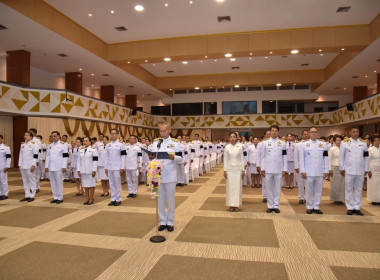 ร่วมงานรัฐพิธี ... พารามิเตอร์รูปภาพ 4