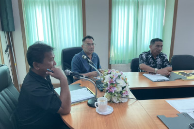 ร่วมประชุมคณะกรรมการดำเนินการของสหกรณ์การเกษตรดอนเจดีย์ ... พารามิเตอร์รูปภาพ 1