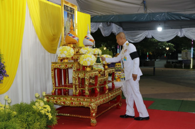 ร่วมพิธีเชิญ “พุ่มดอกบัวประดิษฐ์” ไปถวายสักการะ ... พารามิเตอร์รูปภาพ 1