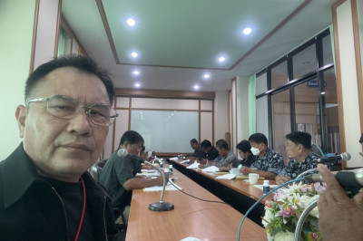 ร่วมประชุมคณะกรรมการดำเนินการของสหกรณ์การเกษตรดอนเจดีย์ ... พารามิเตอร์รูปภาพ 1