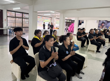 ร่วมโครงการ “ผู้ว่าพาตักบาตร สืบสานพระพุทธศาสนา รักษาศีล 5 ... พารามิเตอร์รูปภาพ 3