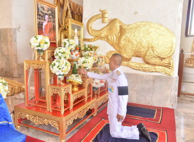 ร่วมพิธีเจริญพระพุทธมนต์และทำบุญตักบาตรถวายพระราชกุศล ... พารามิเตอร์รูปภาพ 1