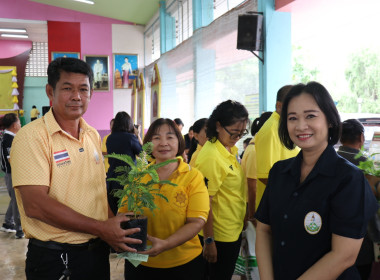 ร่วมเป็นเกียรติในพิธีเปิดและร่วมจัดนิทรรศการโครงการคลินิกเกษตรเคลื่อนที่ในพระราชานุเคราะห์ฯ ครั้งที่ 4 ... พารามิเตอร์รูปภาพ 24