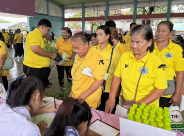 ร่วมเป็นเกียรติในพิธีเปิดและร่วมจัดนิทรรศการโครงการคลินิกเกษตรเคลื่อนที่ในพระราชานุเคราะห์ฯ ครั้งที่ 4 ... พารามิเตอร์รูปภาพ 33