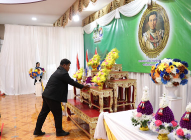 พิธีวางพานพุ่มดอกไม้สดสักการะพระราชวรวงศ์เธอ ... พารามิเตอร์รูปภาพ 20