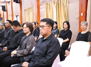 พิธีวางพานพุ่มดอกไม้สดสักการะพระราชวรวงศ์เธอ ... พารามิเตอร์รูปภาพ 56