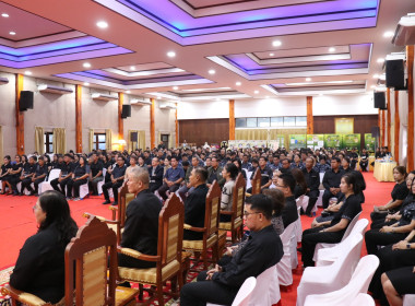 พิธีวางพานพุ่มดอกไม้สดสักการะพระราชวรวงศ์เธอ ... พารามิเตอร์รูปภาพ 58