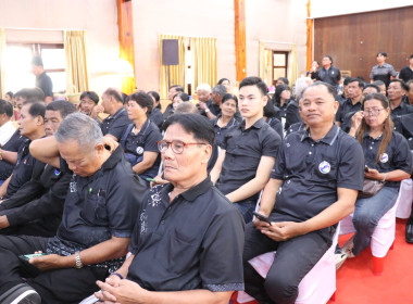 พิธีวางพานพุ่มดอกไม้สดสักการะพระราชวรวงศ์เธอ ... พารามิเตอร์รูปภาพ 73