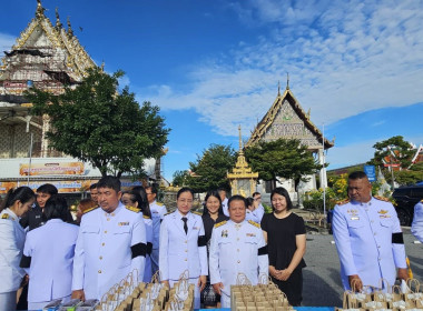 ร่วมพิธีบำเพ็ญกุศลและทำบุญตักบาตร ในวาระครบ 100 วัน ... พารามิเตอร์รูปภาพ 6