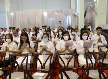 ร่วมพิธีเจริญพระพุทธมนต์ เจริญจิตตภาวนาถวายพระพรชัยมงคล พารามิเตอร์รูปภาพ 11