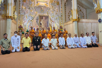 ร่วมพิธีเจริญพระพุทธมนต์เฉลิมพระเกียรติถวายพระพรชัยมงคลแด่ ... พารามิเตอร์รูปภาพ 1